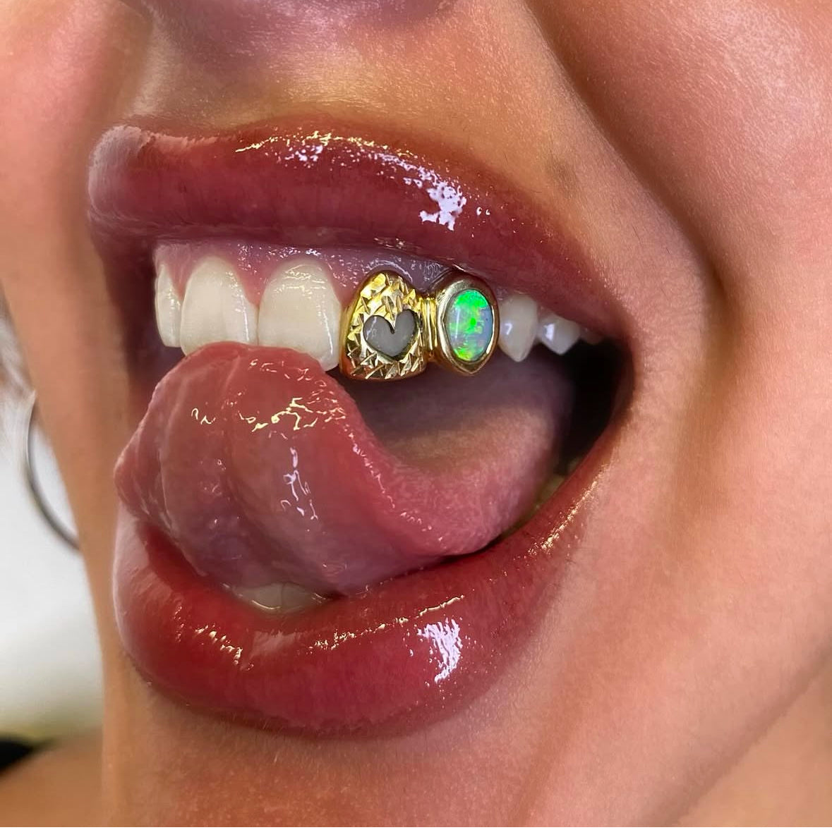 Double heart & opal grillz set