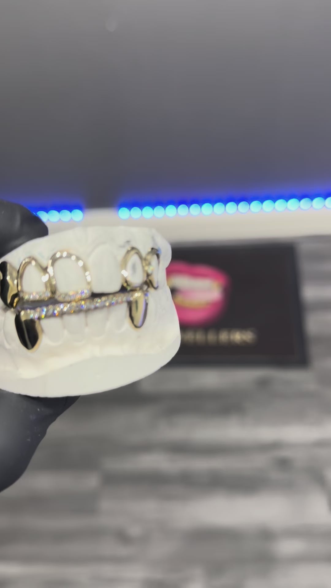 Top 5 pc set & bottom iced out bridge